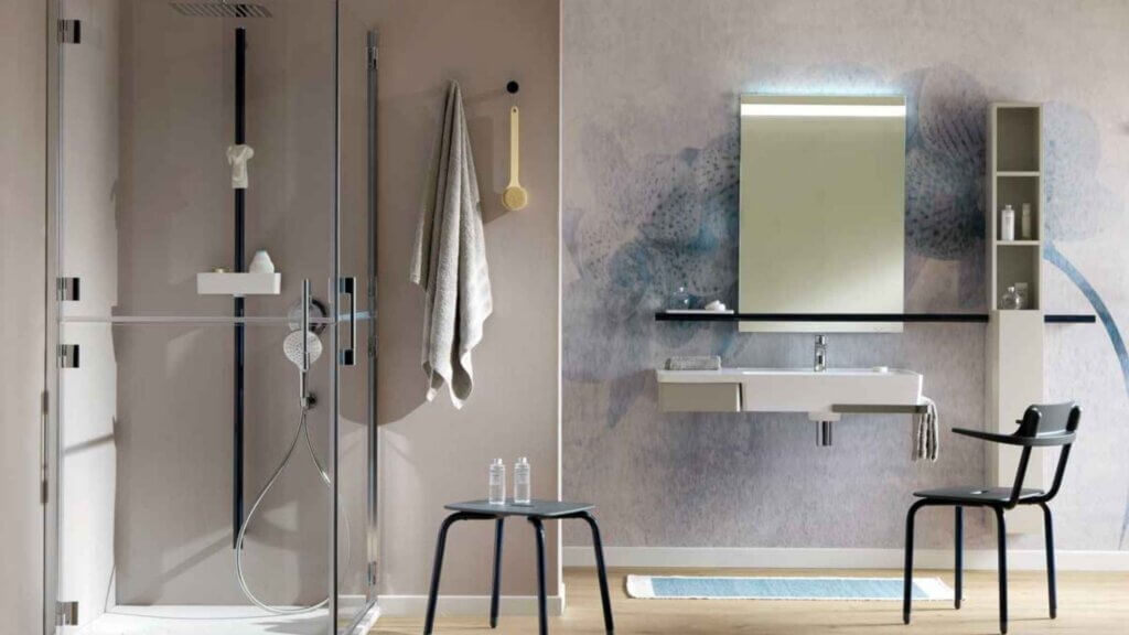 Bagno ampio con spazio di manovra per una carrozzina