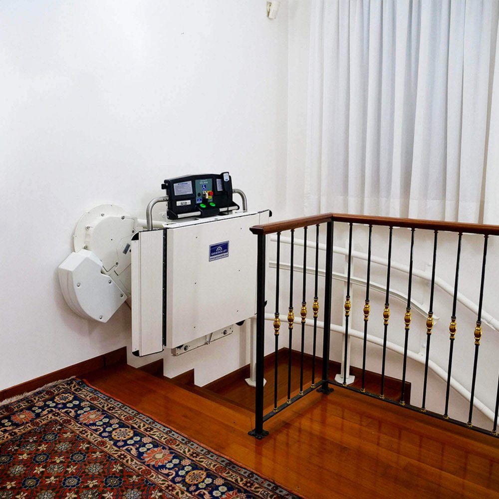 servoscala-a-piattaforma-scala-curva-artira-4.