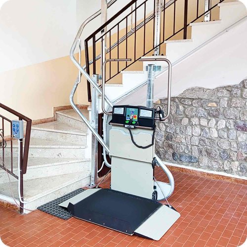 servoscala-piattaforma-aosta